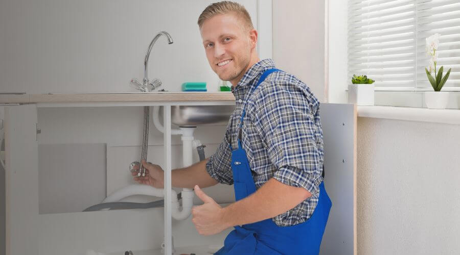 After-hours Plumber in Six Lakes, MI